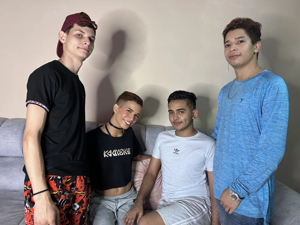 HOTS_BOYS offline chatrum