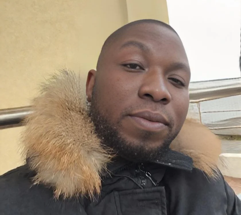 Dreek2325 Chat XXX Ngoại tuyến