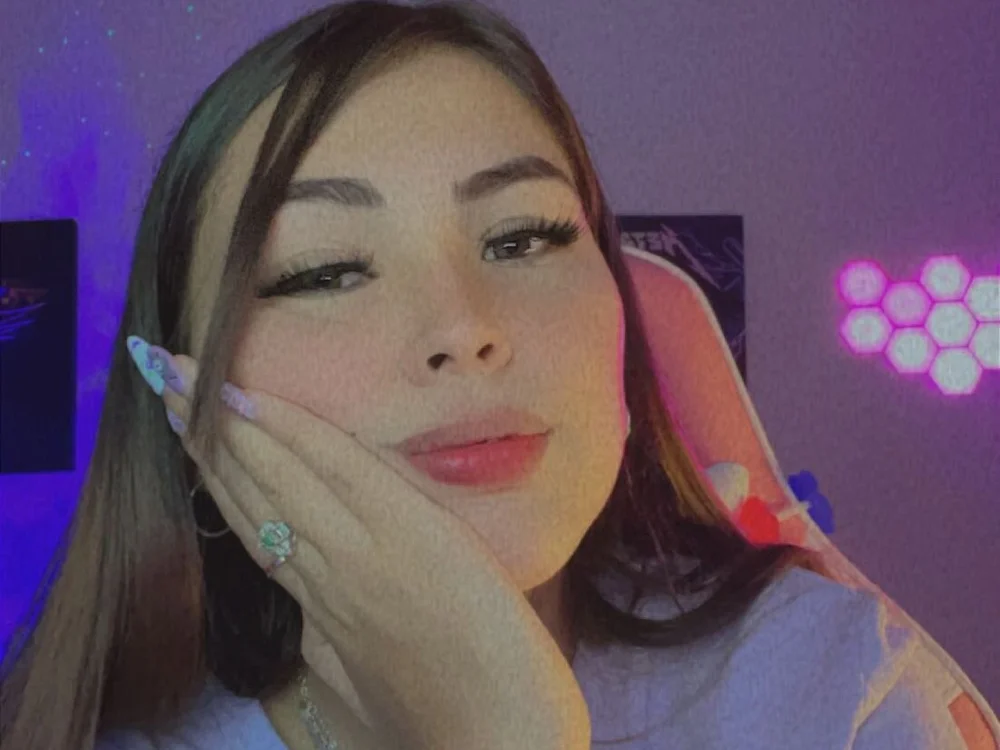 Aloha_3377's Offline XXX Chat