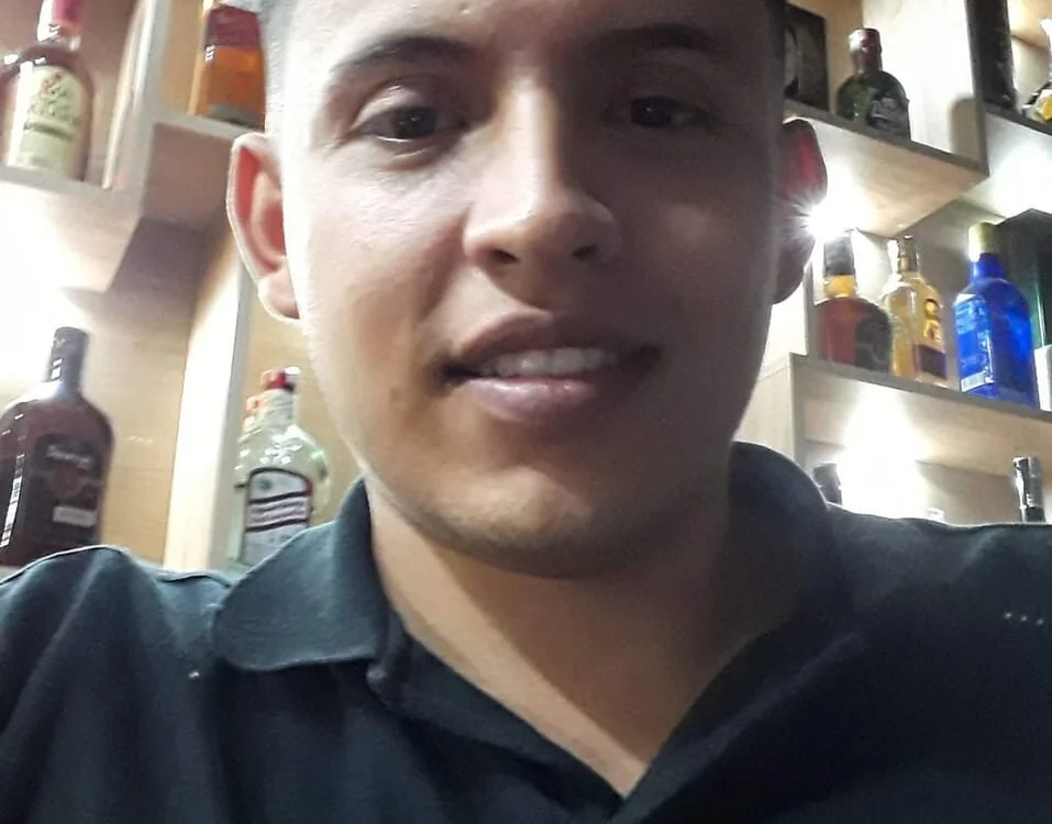 alejitoboyk's Offline Chat Room