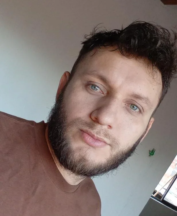 Mat_Thompson's Offline Chat Room