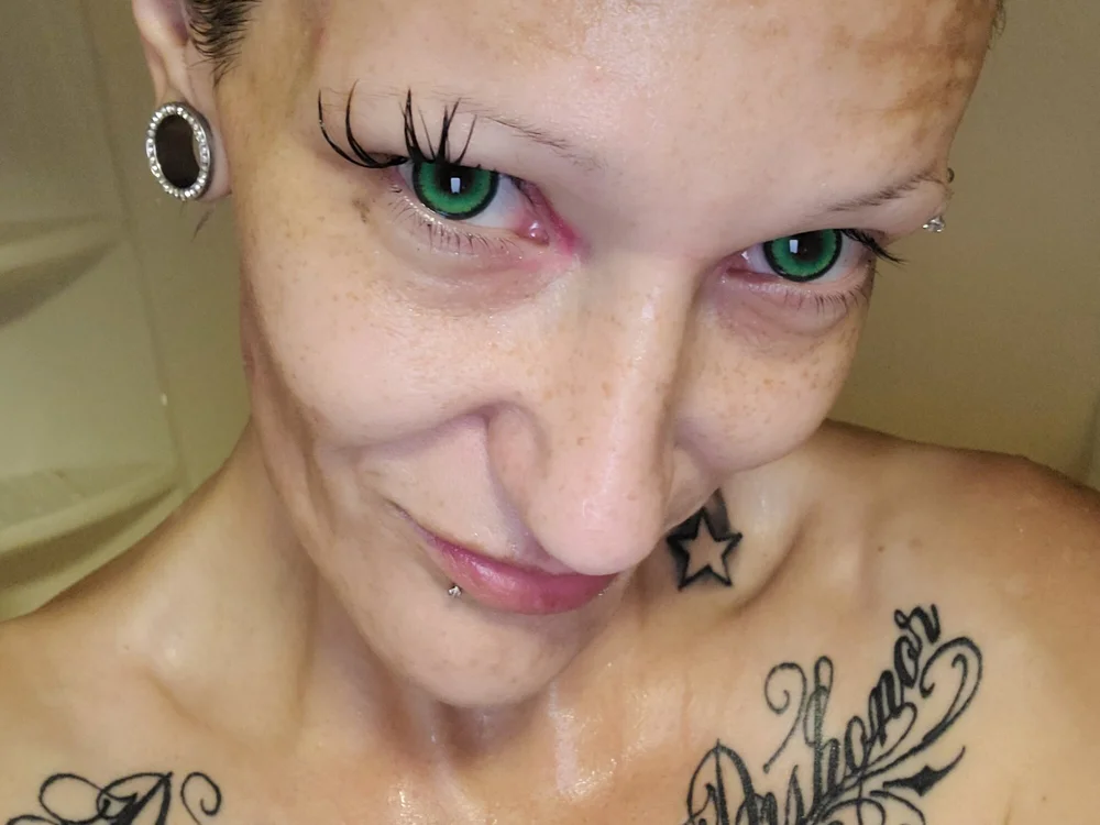 Pokój czatu offline – Kitten_Grip_69