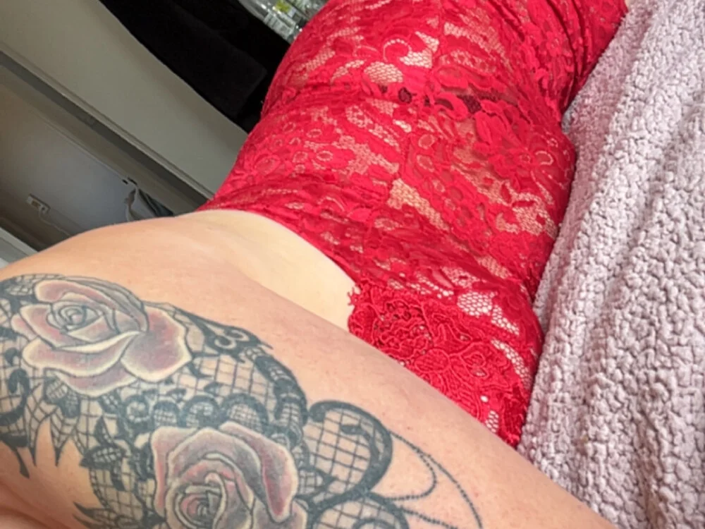 Hot-Toyah's Offline XXX Chat