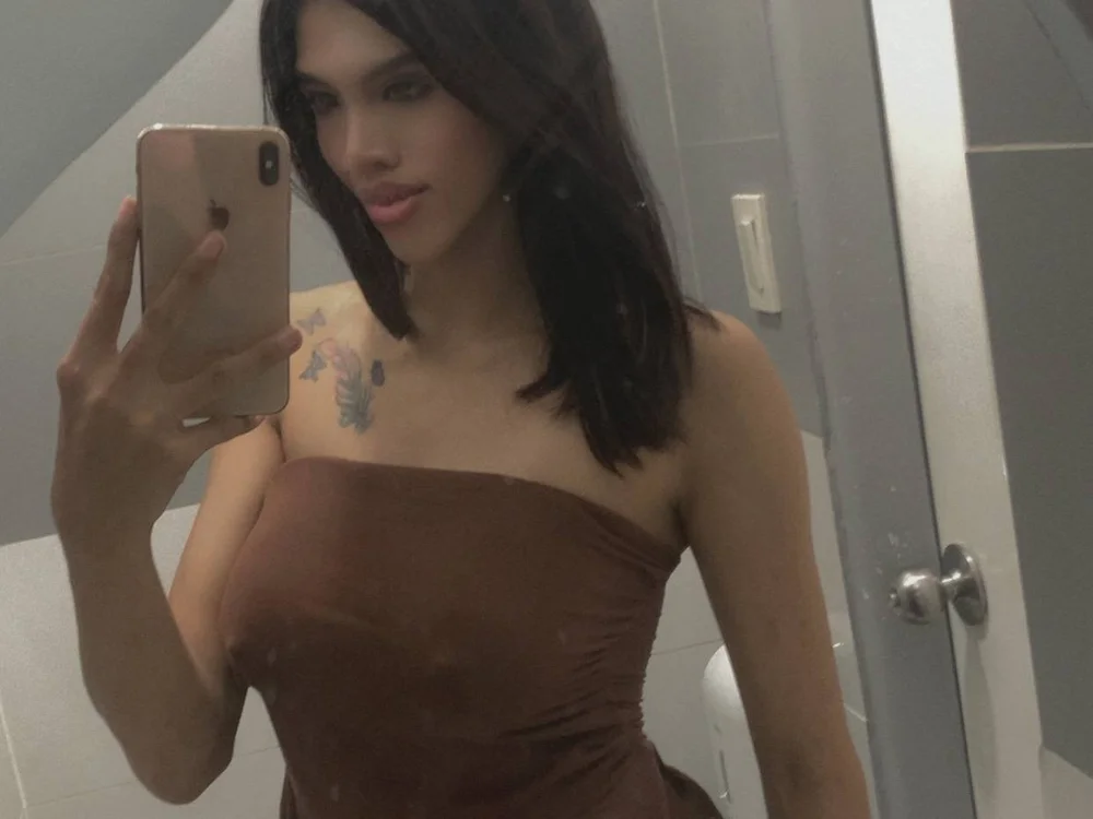 Offline XXX chat majesticyassie