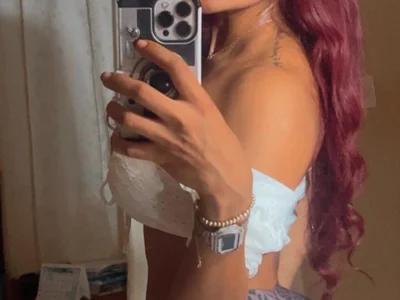 Amber_miller7 Female Sexting Live Webcam Striptease