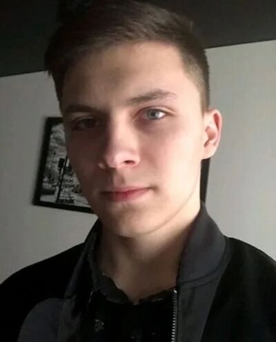 Leo_Deys offline chatrum