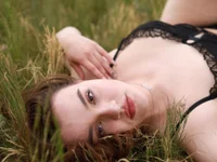 Model Vyxia