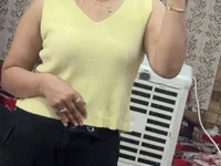 horny_shreya
