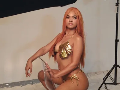 vahiolet_fuentes webcam livesex profile in curvy cams