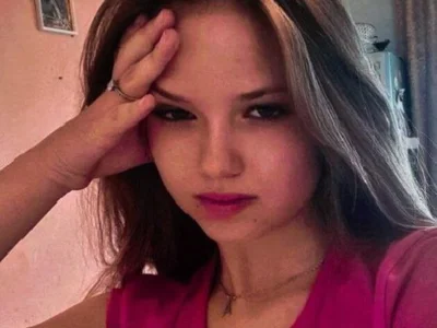 hidden_charm_ profile