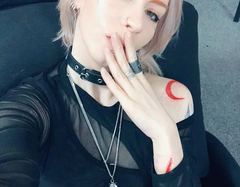 AuraliLi's Offline XXX Chat