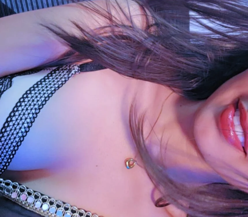 gargi_33 অফলাইন XXX চ্যাট