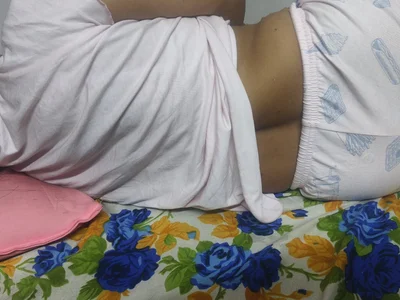 Anshu_hot Female Hindi Cam Adult