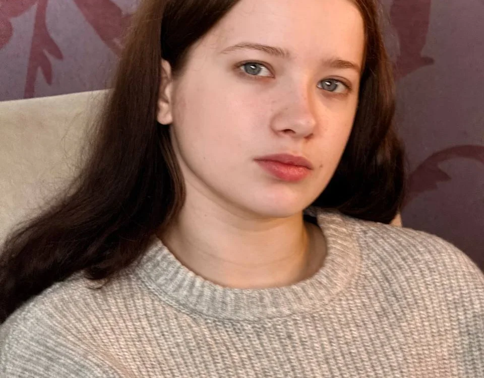 ElaSoundara's Offline Chat Room