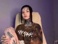 Chat +18 de Bloood__Mary ao vivo