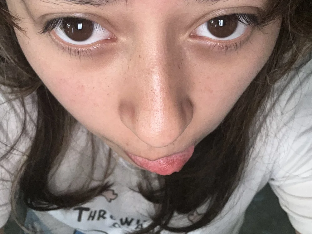 Danielacn's Offline Chat Room