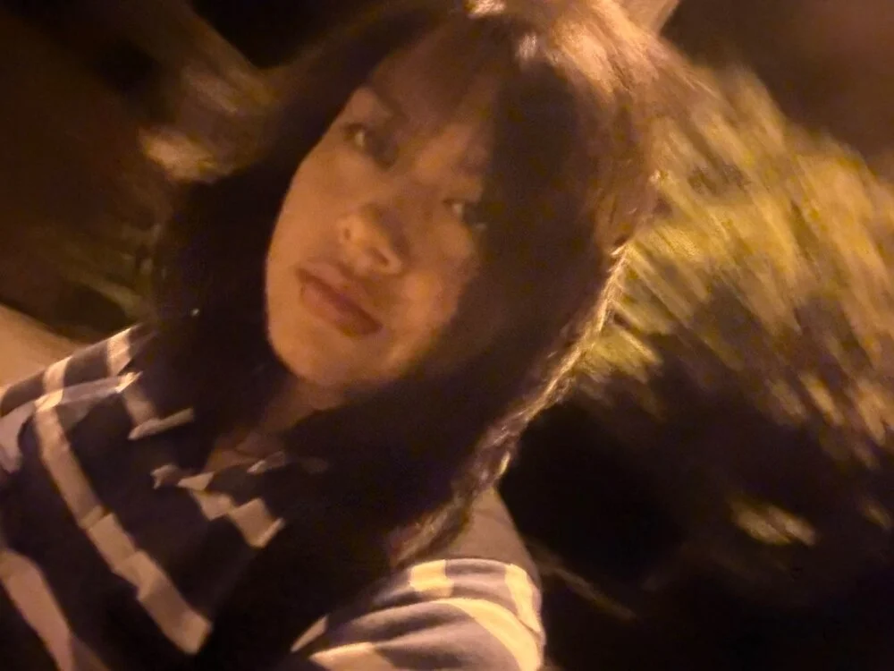 wivy2005 অফলাইন XXX চ্যাট