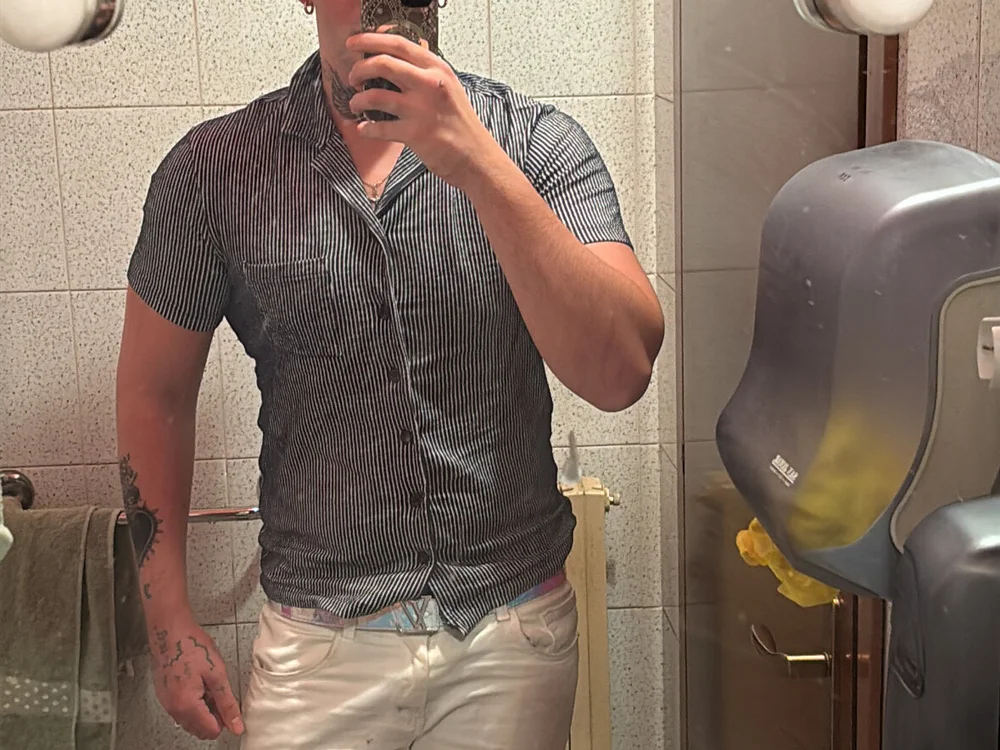 Offline chatovací místnost Sexypedropapi