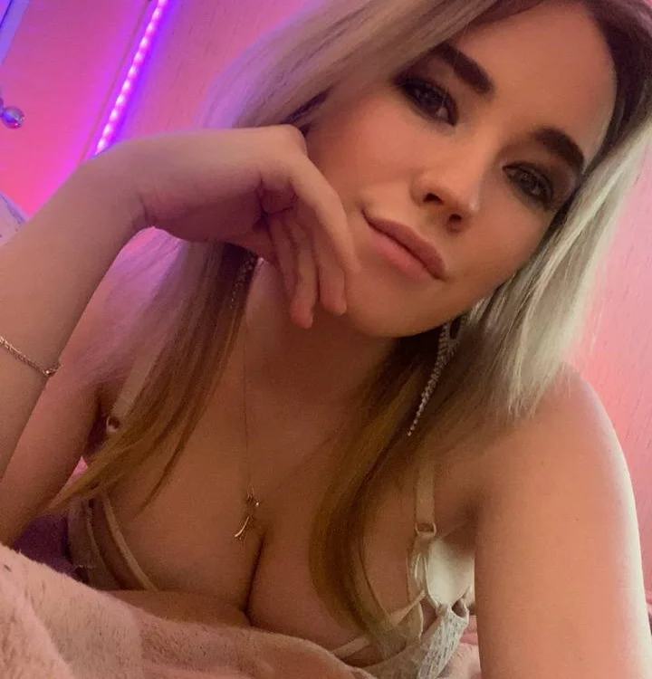 EvaSileZ Chat XXX Ngoại tuyến