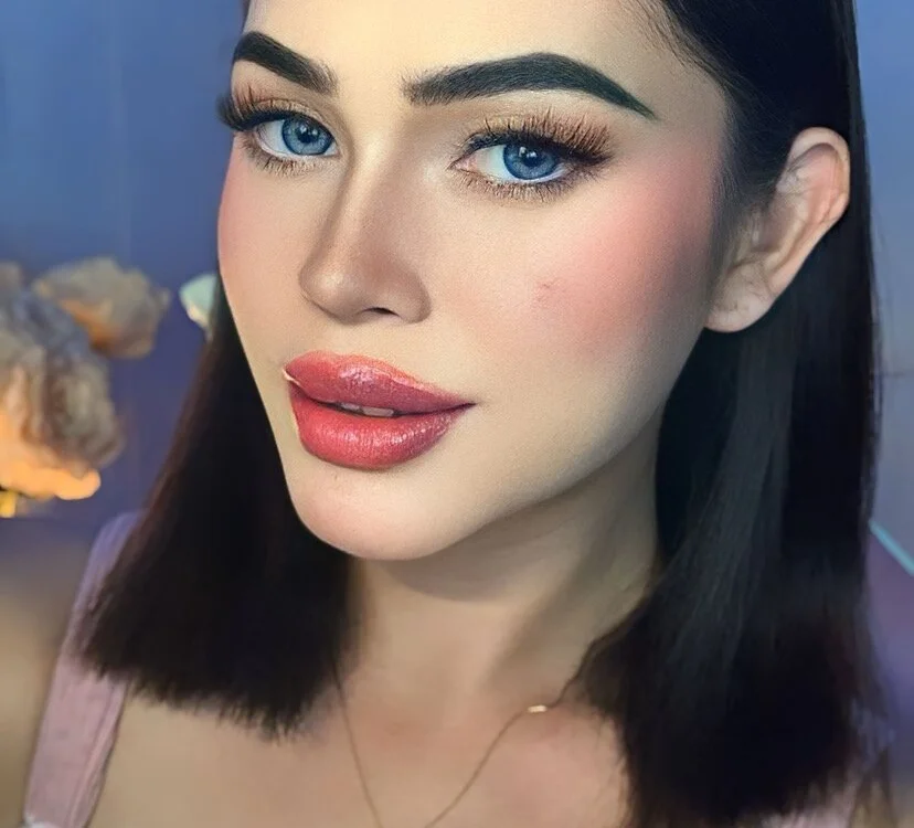 แชท XXX ออฟไลน์ของ Ashely_Lewis