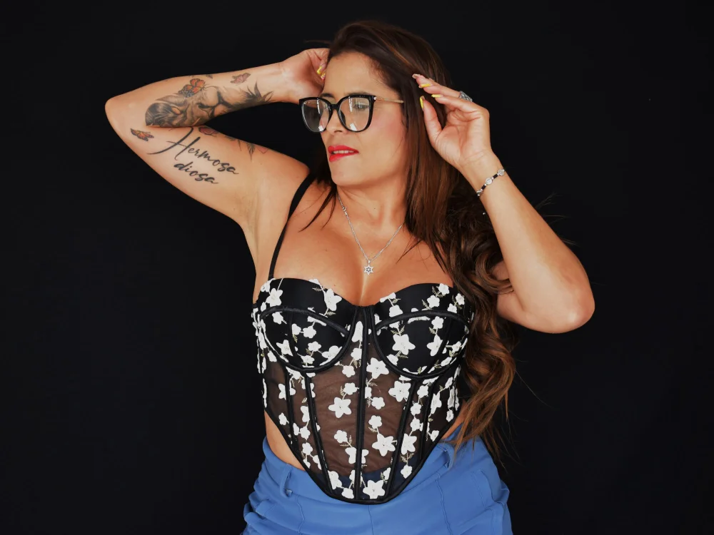 Majo_Soussa's Offline XXX Chat