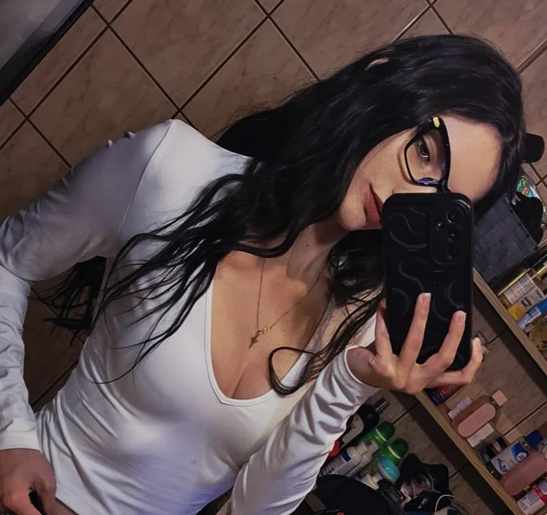 AliceWetDream offline chatrum