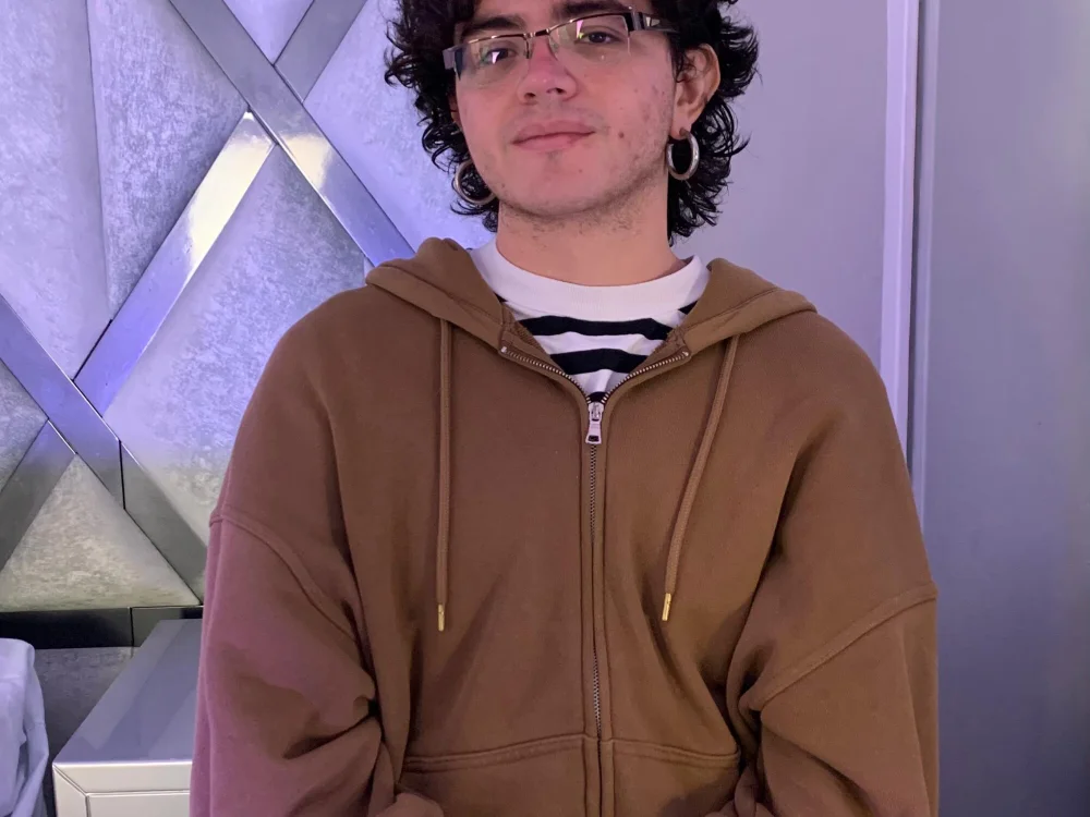 TyllerDallas' Offline Chat Room