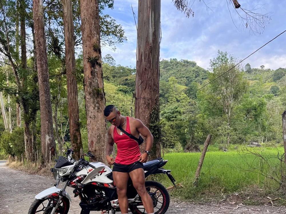 adrian_friends offline XXX-chat