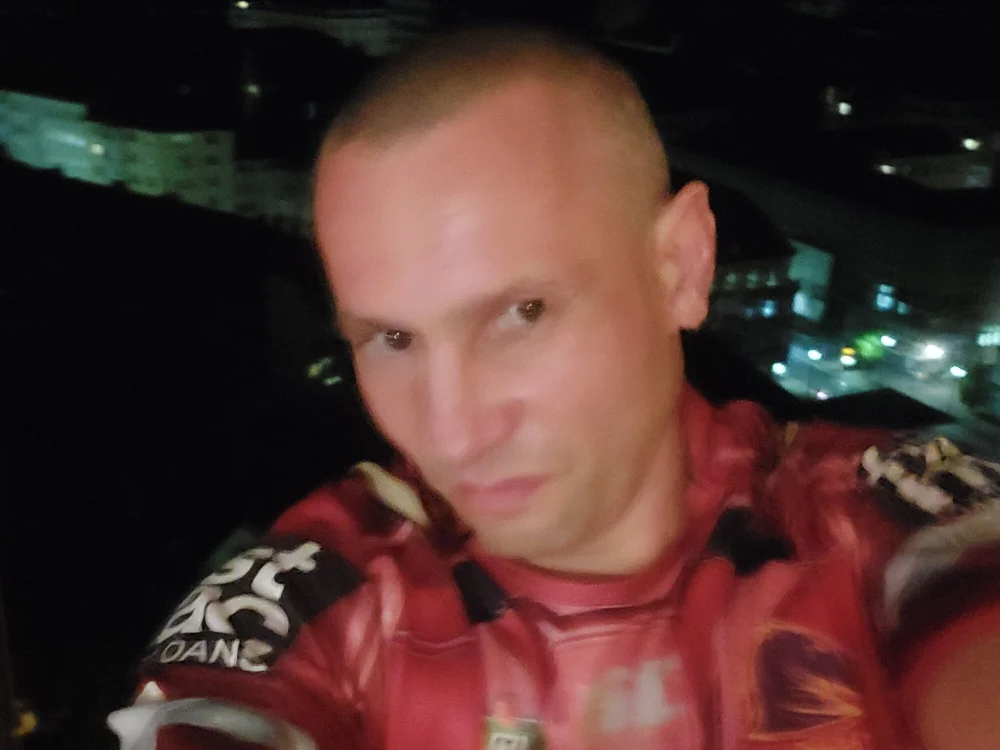ClompingGamete's Offline Chat Room
