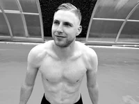 Hot_Iceman69