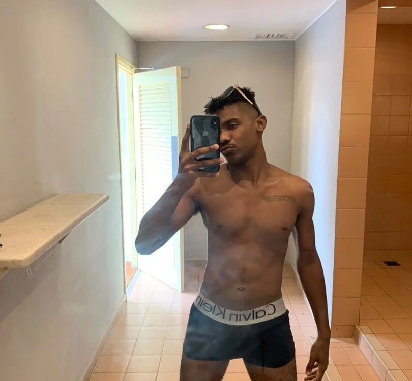 moreno22cm1 offline XXX-chat
