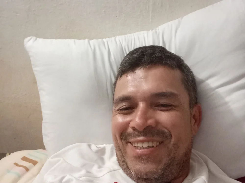 derrocho's Offline Chat Room