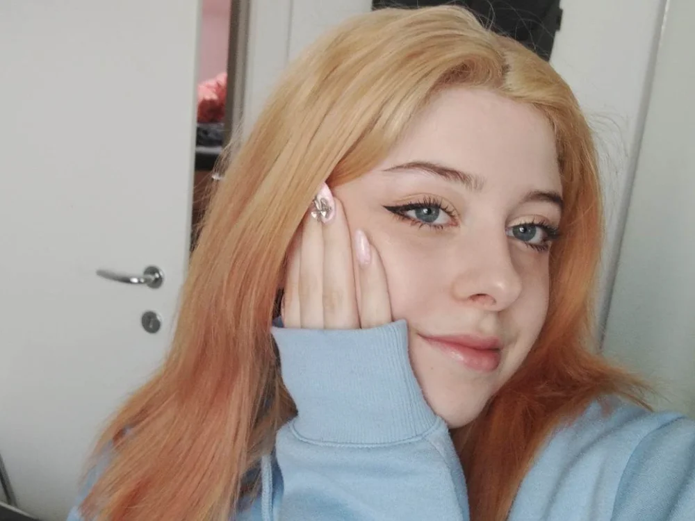 Allice_Bong's Offline Chat Room