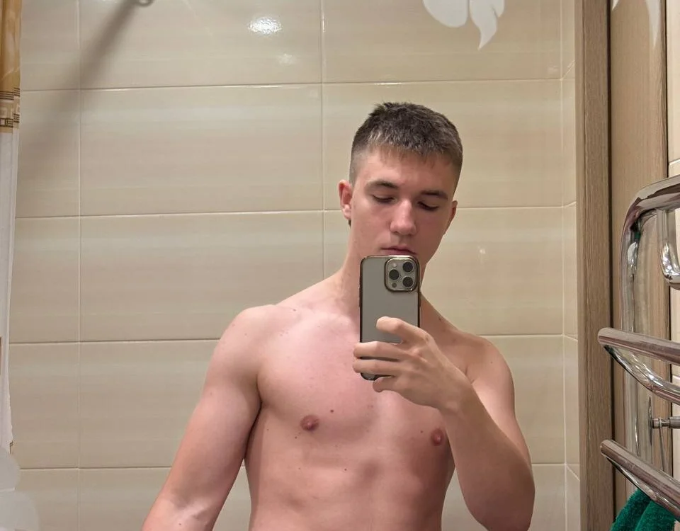 golden_flash অফলাইন XXX চ্যাট