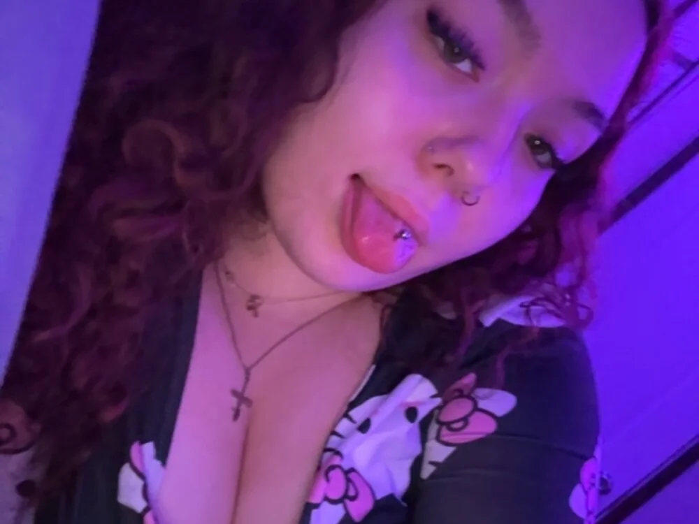 rosababyyyy 离线XXX聊天