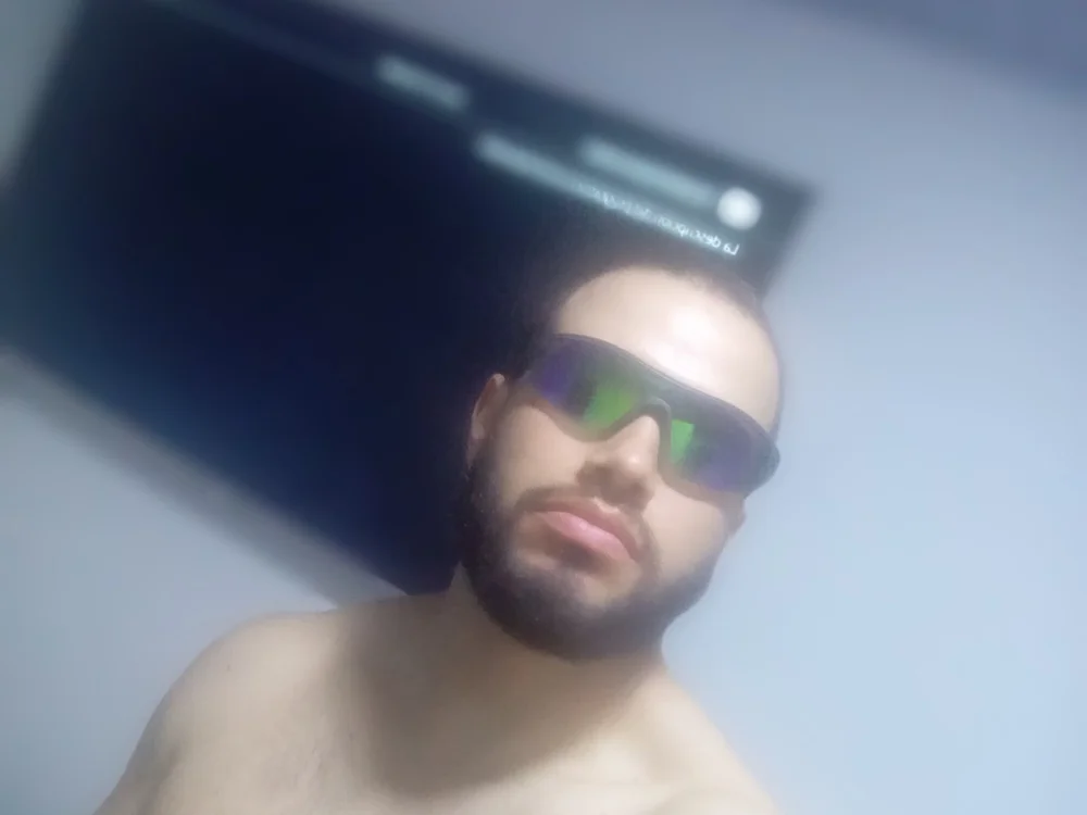 pololoco333777 Offline XXX-chat