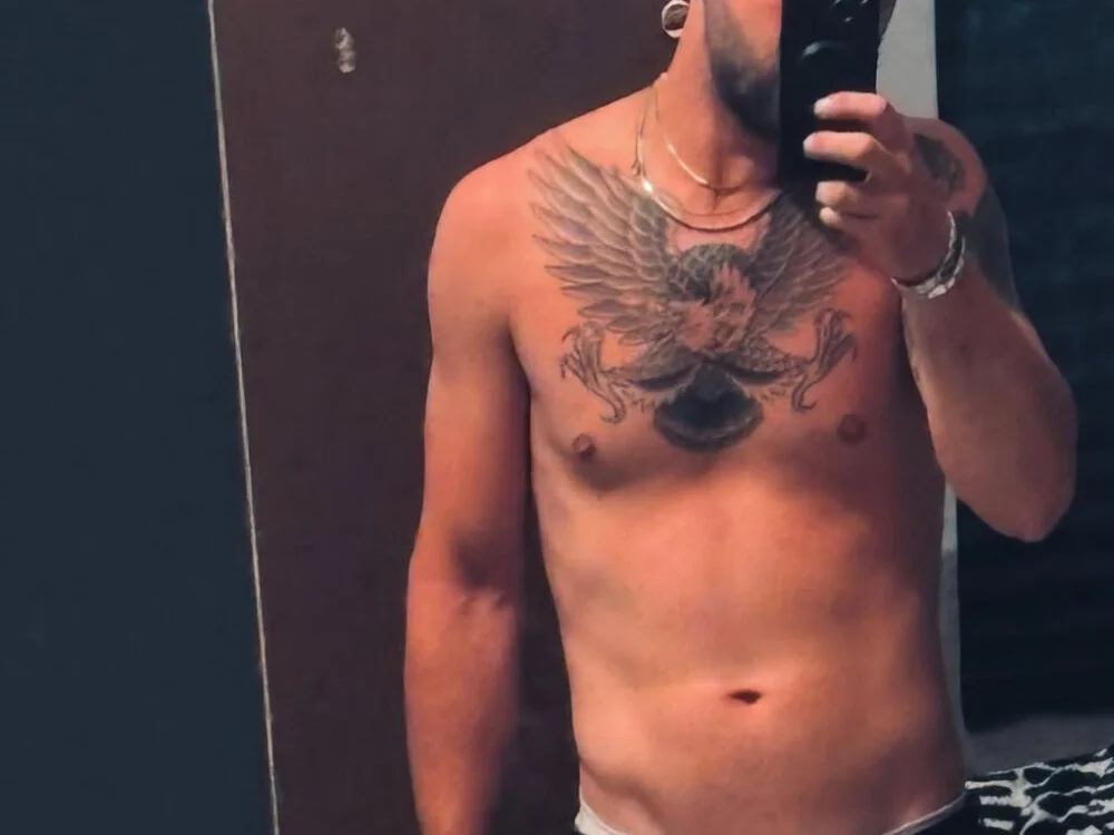 Black6660 Offline XXX Chat