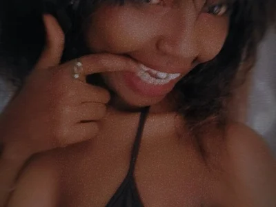 LuchitaHottie Female Smallaudience Sex Webcam