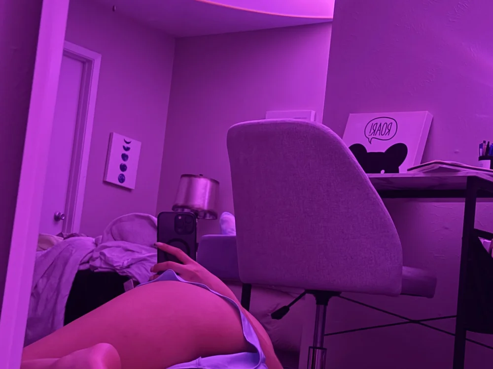 Offline chatovací místnost CandyLipsSsS