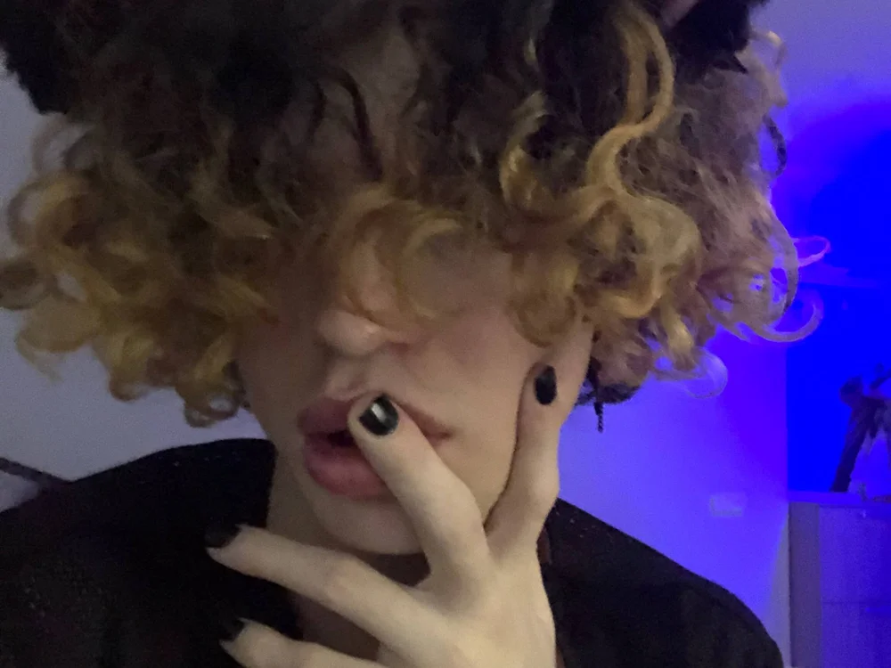 felixhill69 offline chatrum