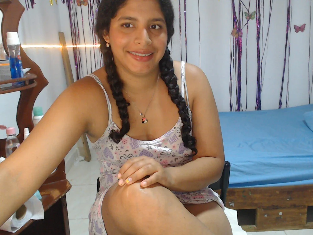 sexyhot20xxx Obrolan XXX Offline