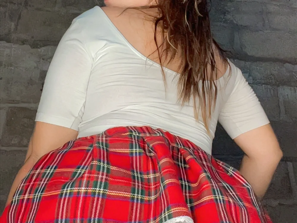 Janniethn Offline XXX chat