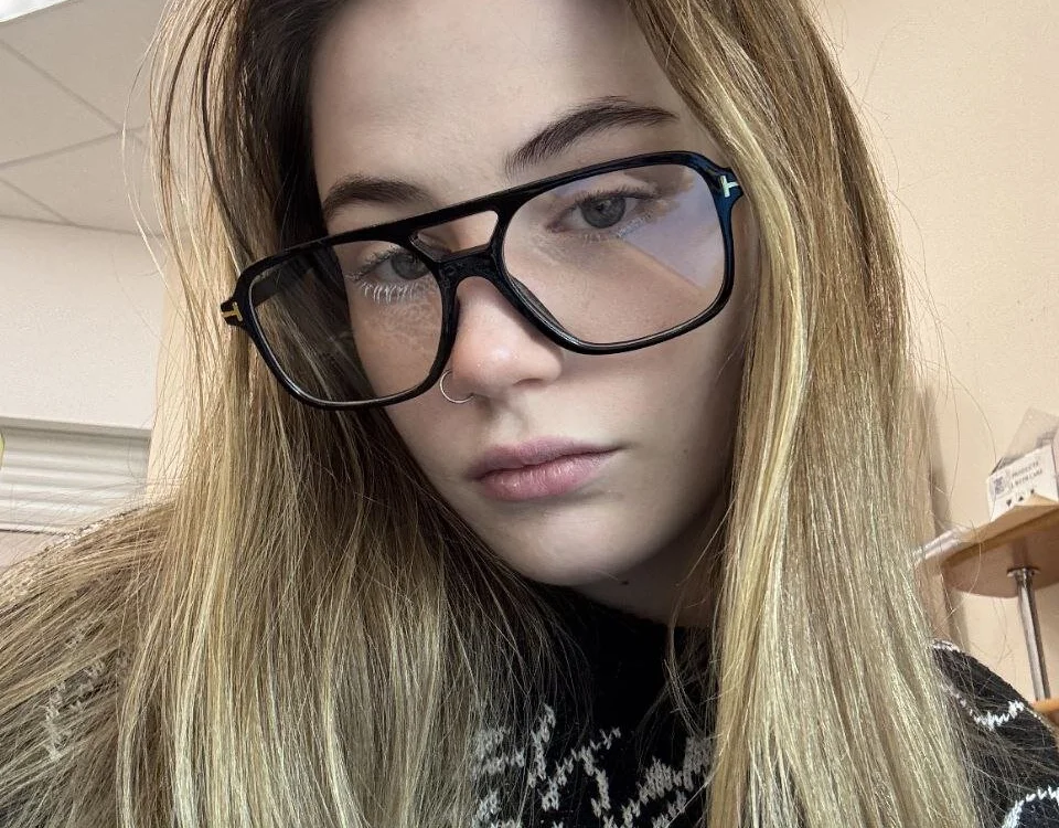 MadieZarling's Offline XXX Chat