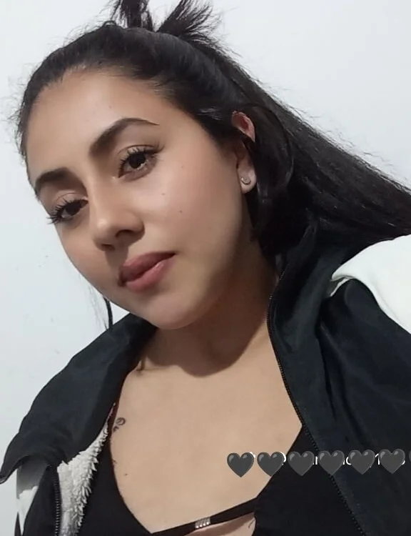 SarahBlackk Offline XXX-Chat