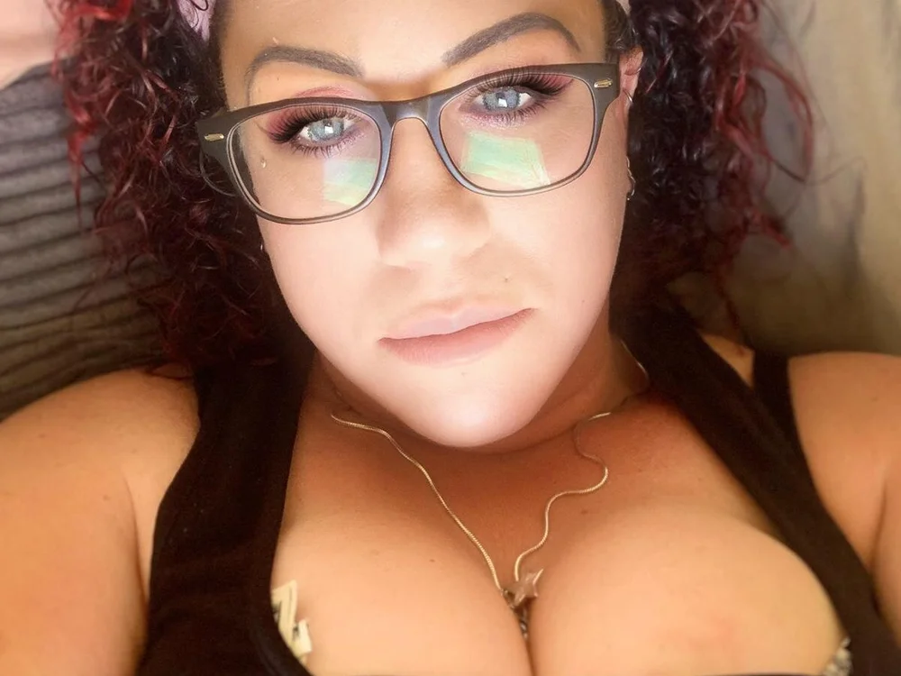 Mojito_Dee's Offline Chat Room