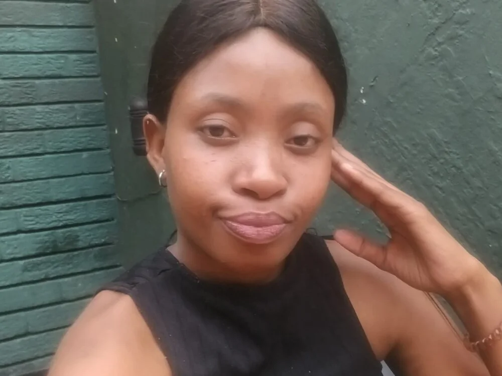 MissSexyVibe32 offline XXX-chatje