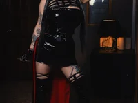 Chat +18 de MorganaCrowley ao vivo