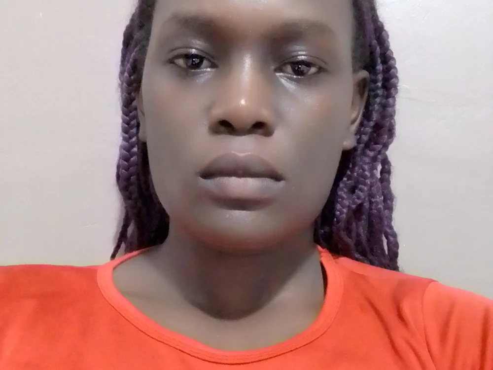 ebonyerickaa's Offline Chat Room