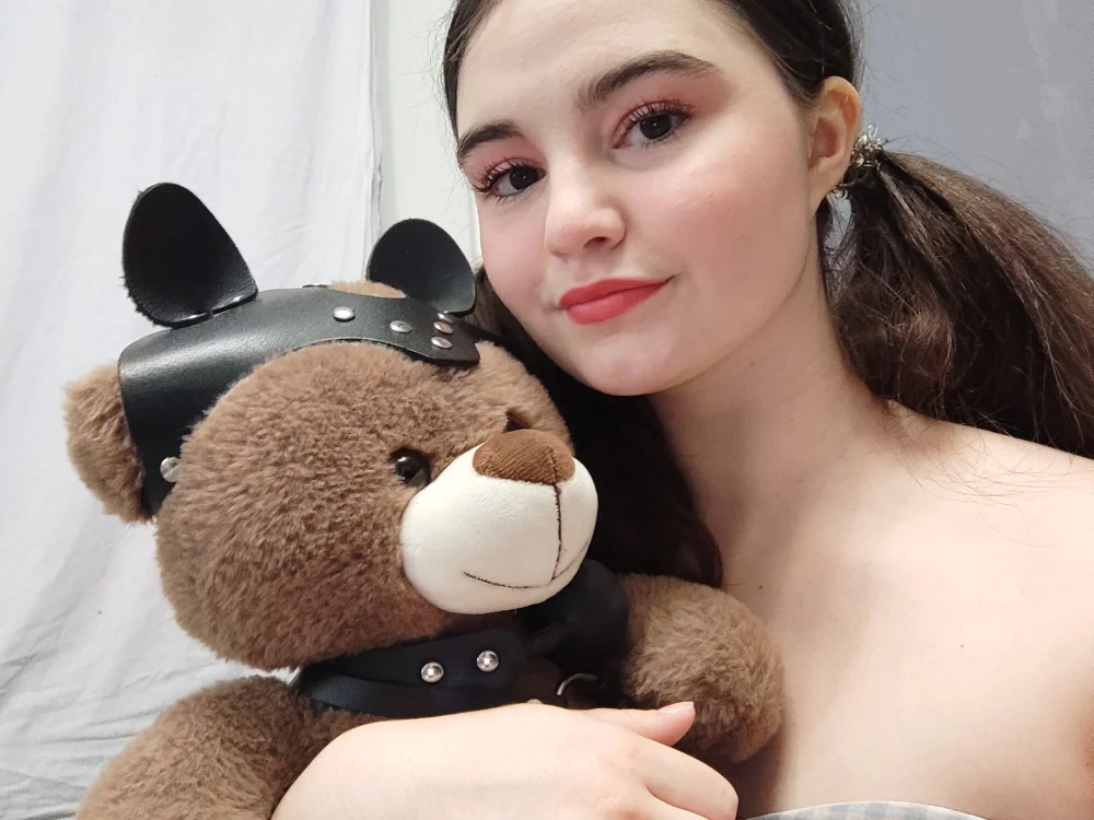 PrettyKittyX's Offline XXX Chat