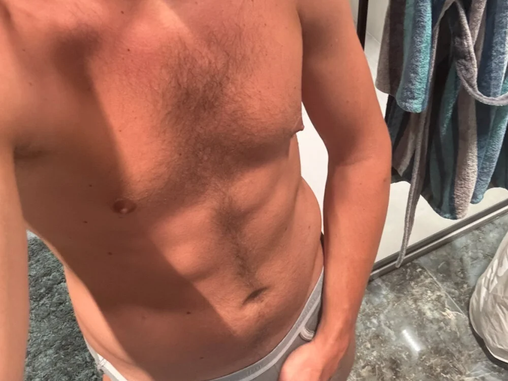 fakechef95 離線 XXX 聊天